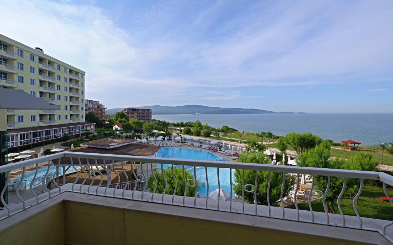 Hotel Perla Beach Luxury Primorsko Exterior foto