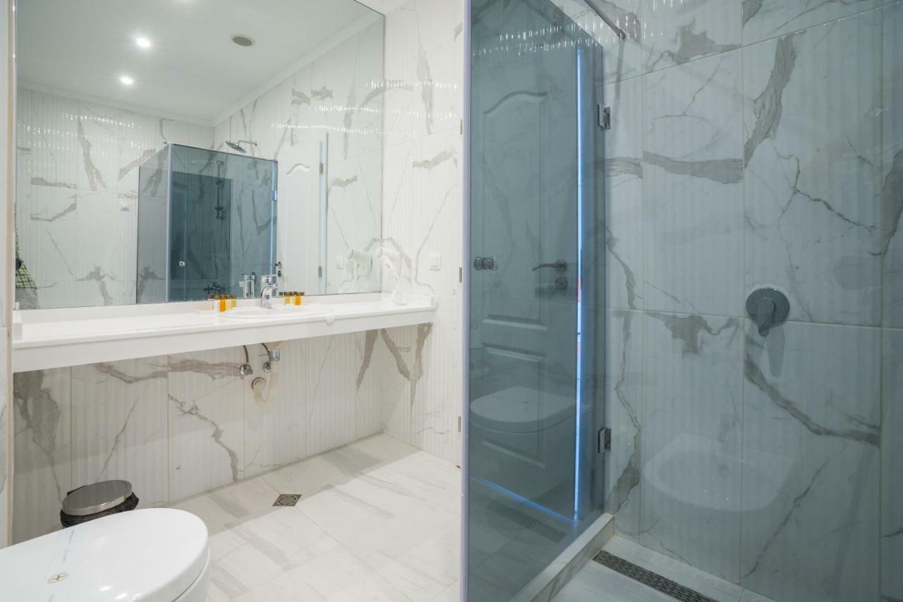 Hotel Perla Beach Luxury Primorsko Exterior foto
